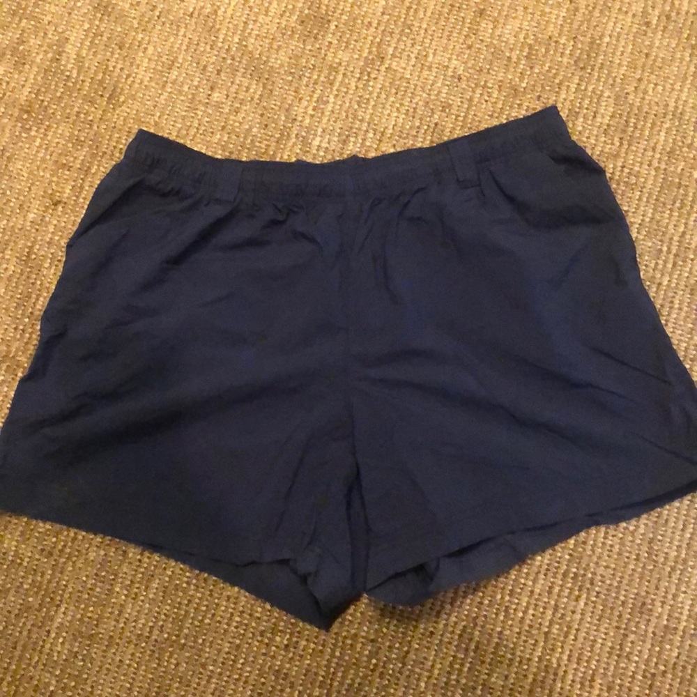 Navy Columbia women’s shorts